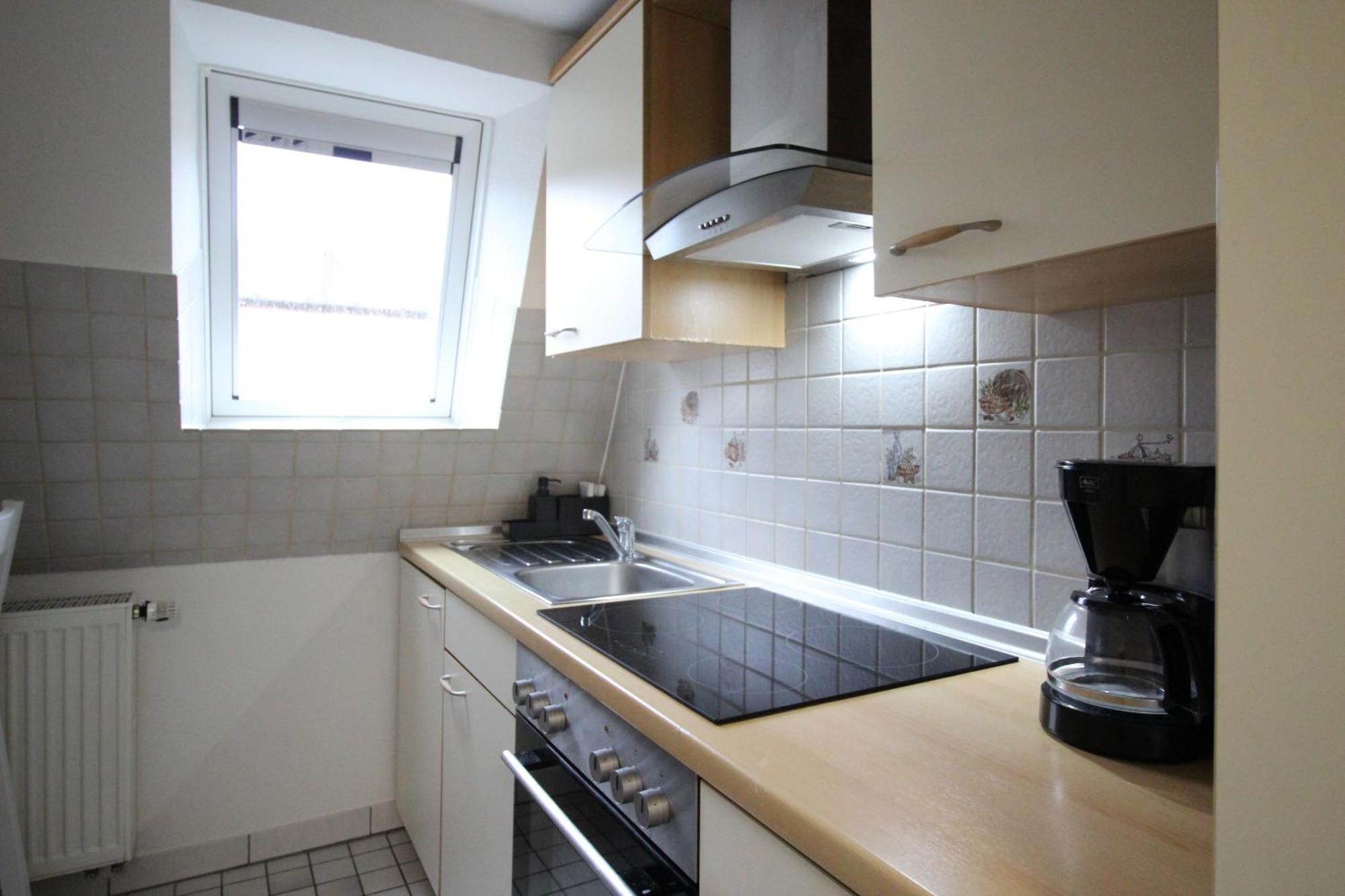 Homie Stay Schiestlstrasse - Moderne Dachgeschosswohnung Mit 2 Schlafzimmern Würzburg Esterno foto